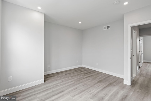 1404 S Patton St, Philadelphia, PA 19146 - spare room featuring baseboards, visible vents, wood finished floors, and recessed lighting