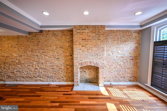 6 N Luzerne Ave, Baltimore, MD 21224 - unfurnished living room with ornamental molding, wood finished floors, baseboards, and recessed lighting