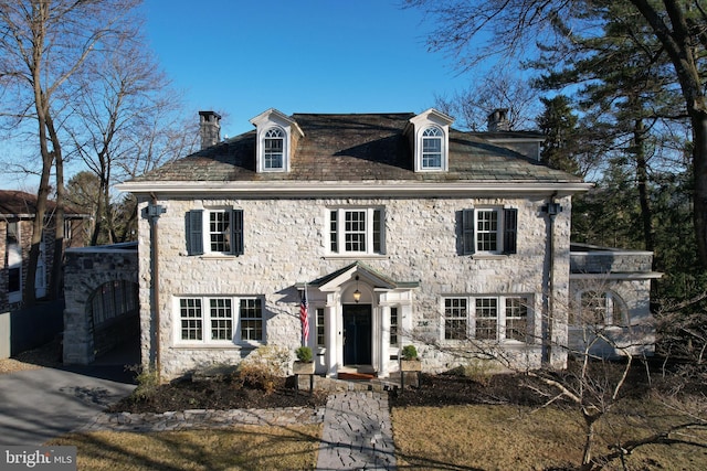 234 W Fairmount Ave, State College, PA 16801 - georgian-style home featuring a chimney