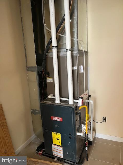 628 W 2nd St, Florence, NJ 08518 - view of utilities