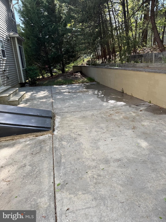 6 Chriswell Ct, Rosedale, MD 21237 - view of patio