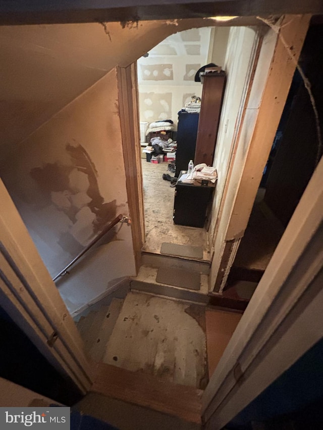 526 Bainbridge Ave, Mays Landing, NJ 08330 - view of staircase