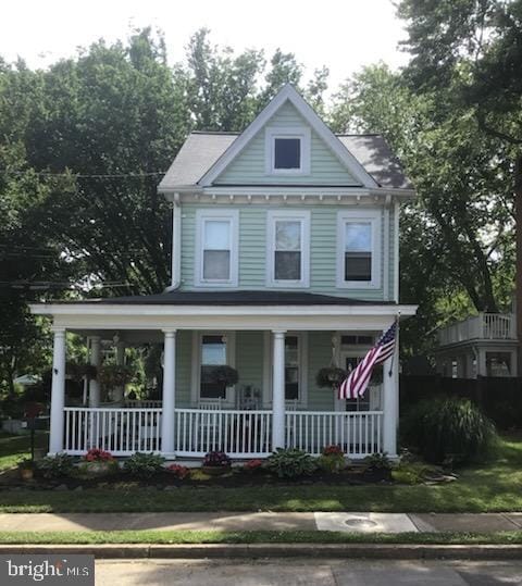 604 6th St, Annapolis, MD 21403 - view of front of home with covered porch