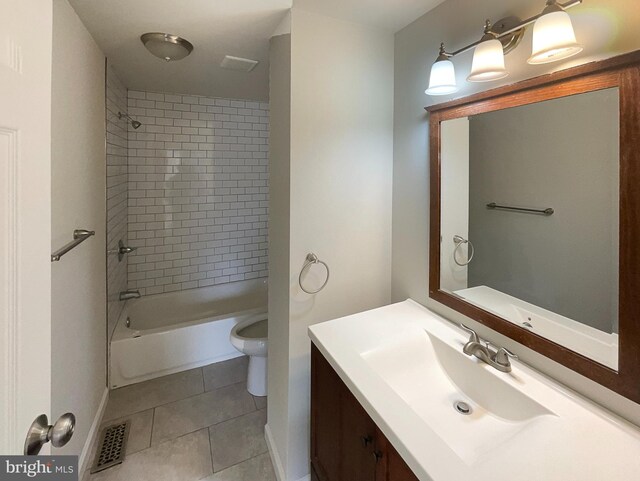 12702 Applecross Dr, Clinton, MD 20735 - full bath featuring tile patterned floors, toilet, vanity, bathing tub / shower combination, and visible vents