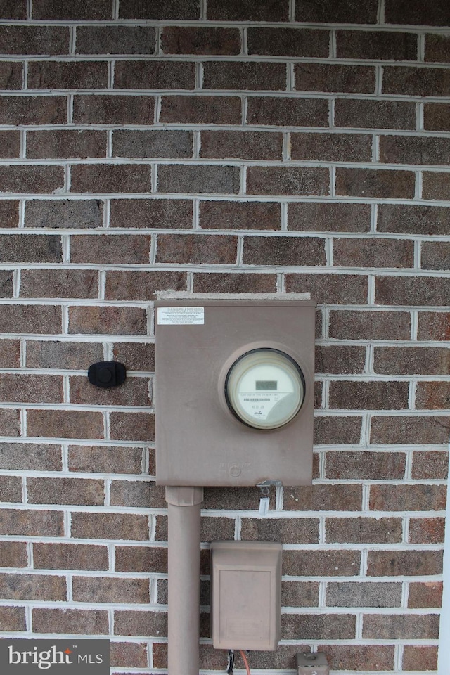197 Parkwood Dr Unit 320, Chambersburg, PA 17201 - exterior details with electric meter and brick siding
