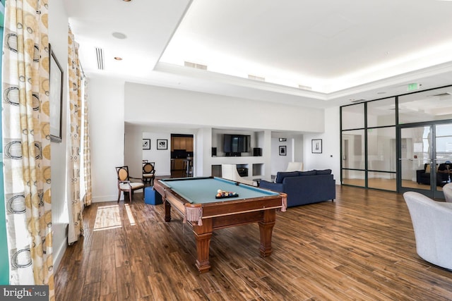 414 Water St Unit 1802, Baltimore, MD 21202 - rec room featuring wood finished floors, a tray ceiling, pool table, and visible vents