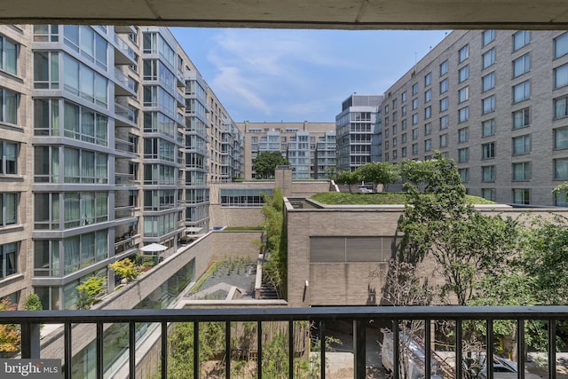 2201 L St NW Unit 515, Washington, DC 20037 - view of balcony