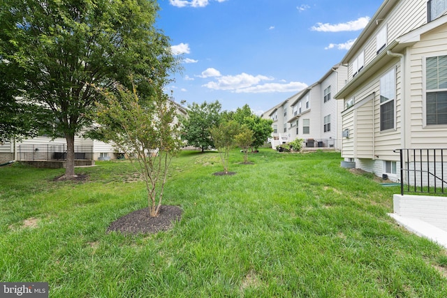 42694 Chisholm, Broadlands, VA 20148 - view of green lawn featuring a residential view