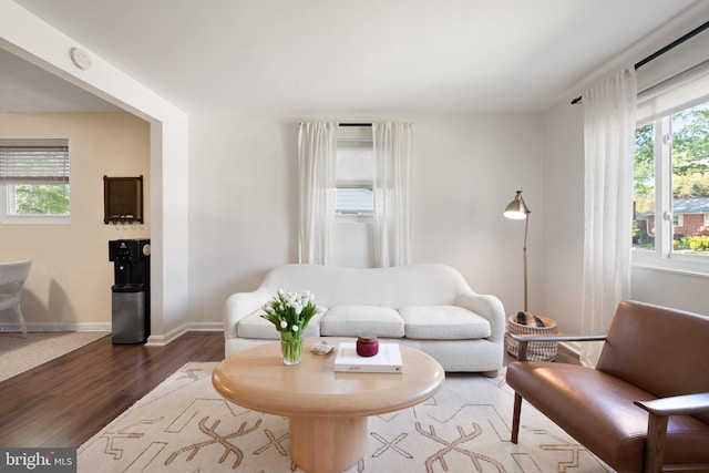 11809 Old Drovers Way, Rockville, MD 20852 - living room featuring wood finished floors and baseboards