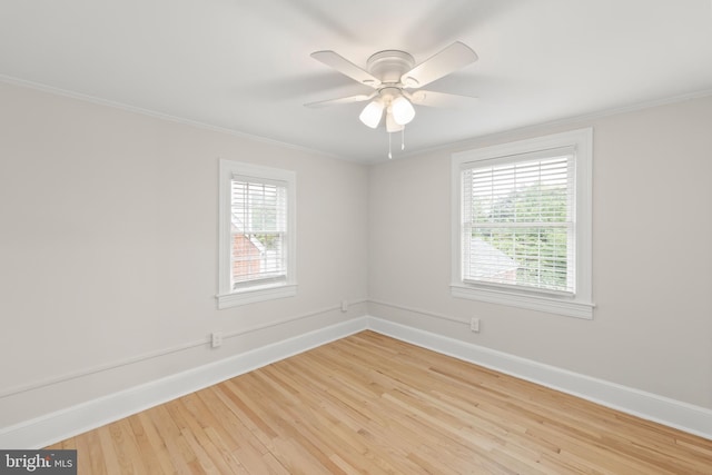 512 Dunlap St, Winchester, VA 22601 - unfurnished room featuring light wood-style floors, baseboards, crown molding, and ceiling fan