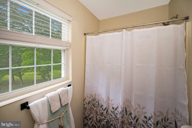 55 Hamn, Stafford, VA 22554 - full bathroom with curtained shower and plenty of natural light