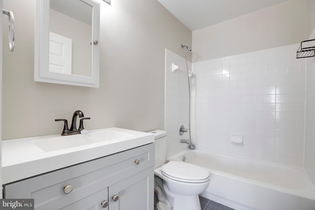 1055 Gardenview Loop Unit 402, Woodbridge, VA 22191 - full bath with toilet, vanity, and shower / bathtub combination