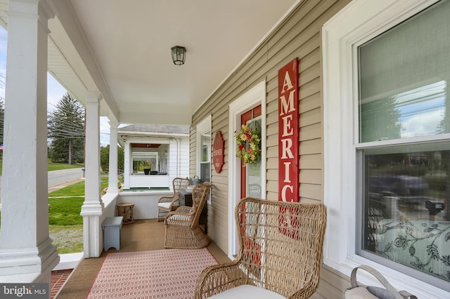 view of patio / terrace with covered porch