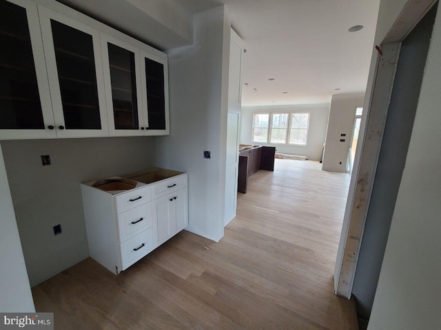 124 Primrose Ct, State College, PA 16801 - hallway with light wood-style floors