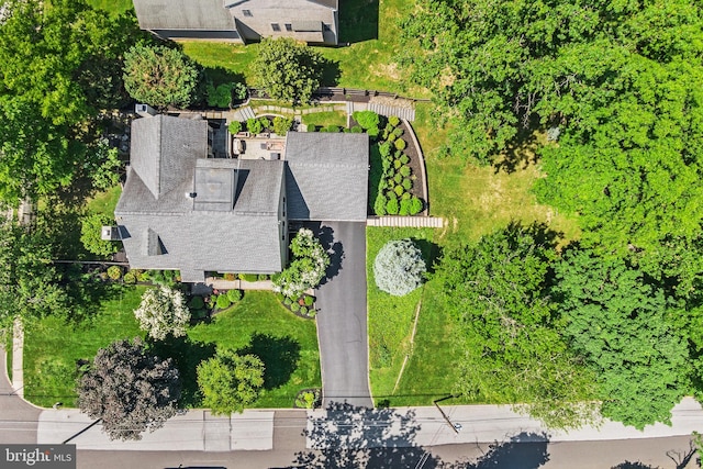 76 Deepdale Rd, Wayne, PA 19087 - aerial view