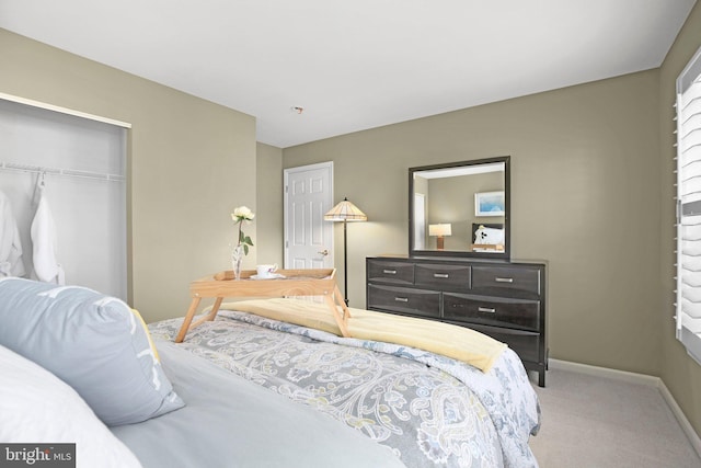 13824 Custis Sq, Woodbridge, VA 22191 - bedroom featuring carpet floors, baseboards, and a closet
