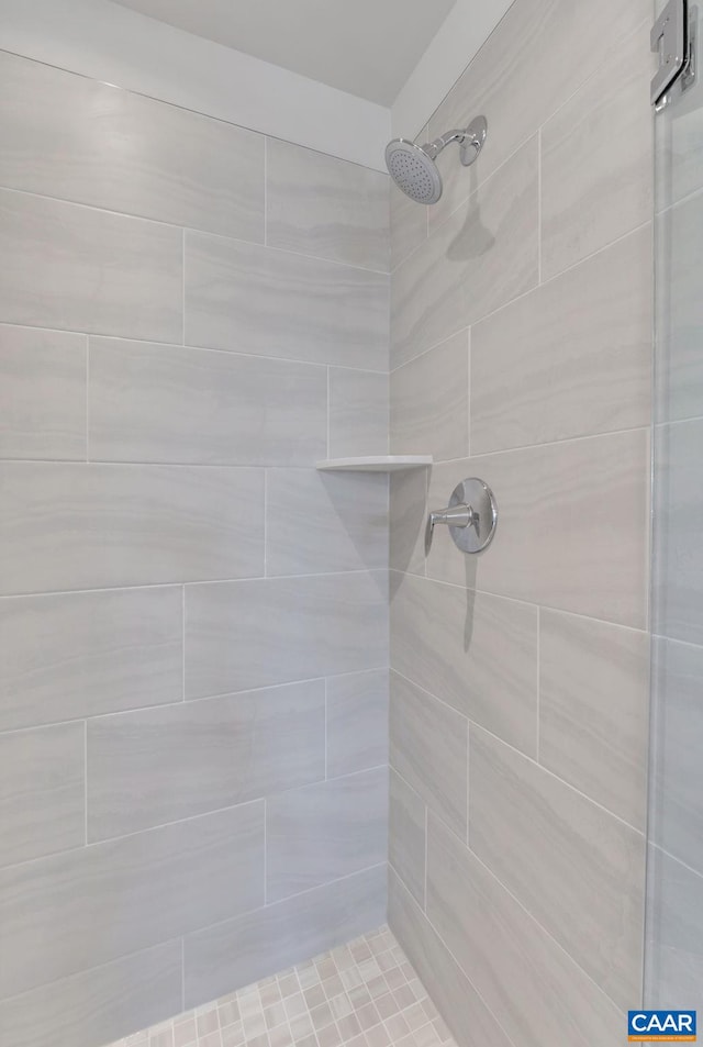3041 Rambling Brook Ln, Crozet, VA 22932 - full bathroom featuring tiled shower