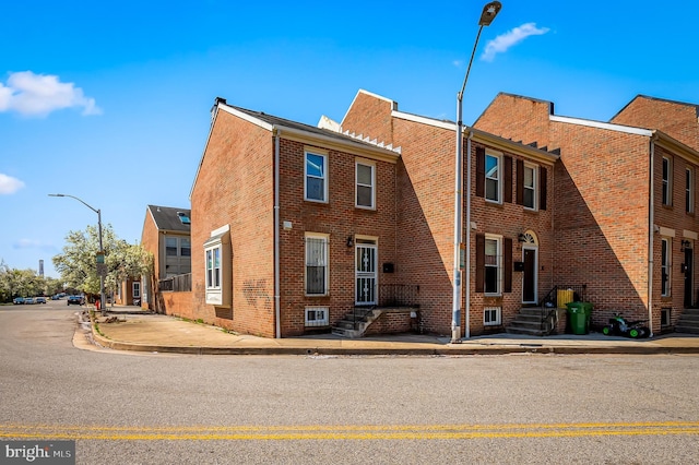 820 S Paca St, Baltimore, MD 21230 - view of front of house featuring brick siding