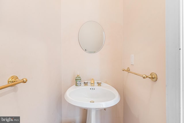 1406 Gentlemens Way, Dresher, PA 19025 - bathroom featuring a sink