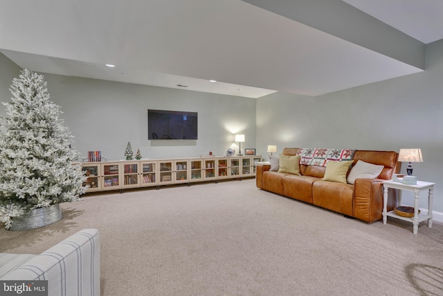 living area with baseboards, carpet flooring, and recessed lighting