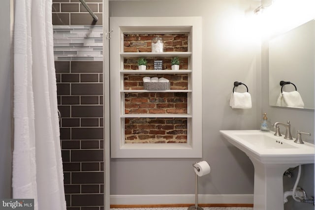 451 E Hamilton Ave, State College, PA 16801 - full bathroom with baseboards