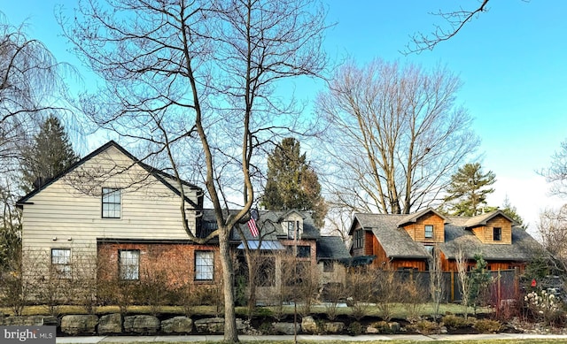 451 E Hamilton Ave, State College, PA 16801 - view of front of home featuring fence