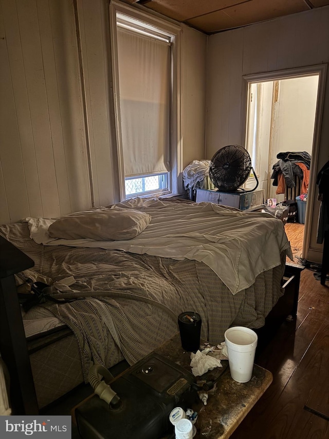 1725 N Creighton St, Philadelphia, PA 19131 - bedroom featuring dark wood-type flooring