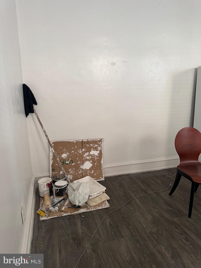 1725 N Creighton St, Philadelphia, PA 19131 - living area featuring baseboards and wood finished floors