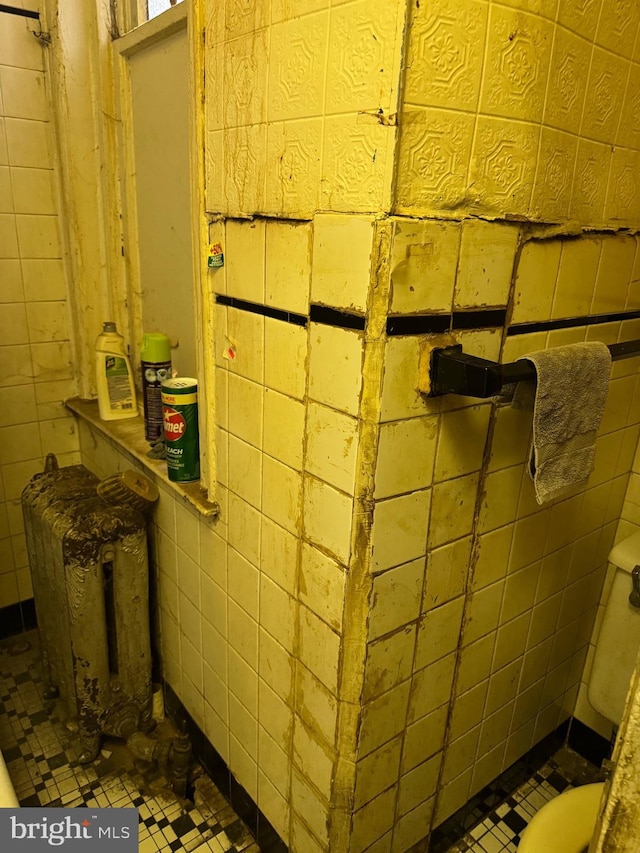 1725 N Creighton St, Philadelphia, PA 19131 - bathroom with toilet