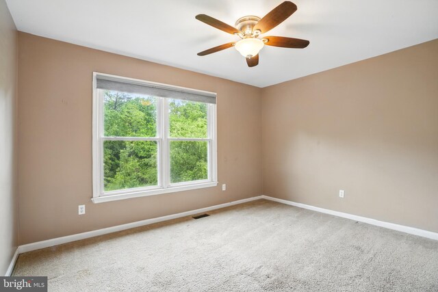 6759 Bronze Post Rd, Centreville, VA 20121 - carpeted empty room featuring baseboards and a ceiling fan
