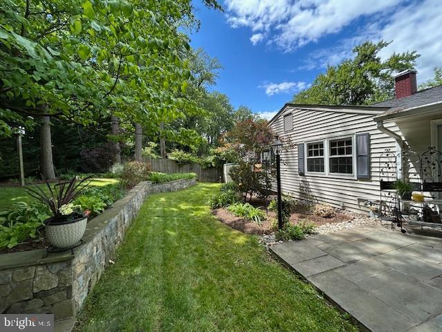 3004 Bluff Point Ln, Silver Spring, MD 20906 - view of yard featuring a patio
