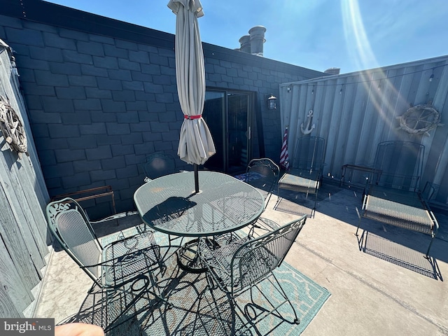 301 Burnside St Unit B 302, Annapolis, MD 21403 - view of patio with outdoor dining area
