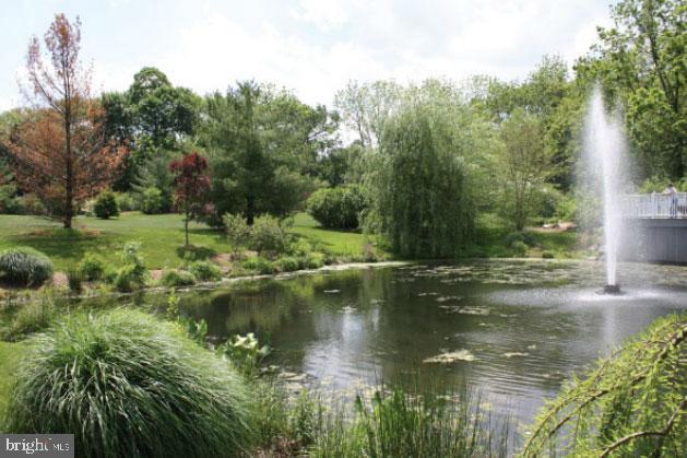 1144 Halifax Pl, Hamilton, NJ 08619 - view of water feature
