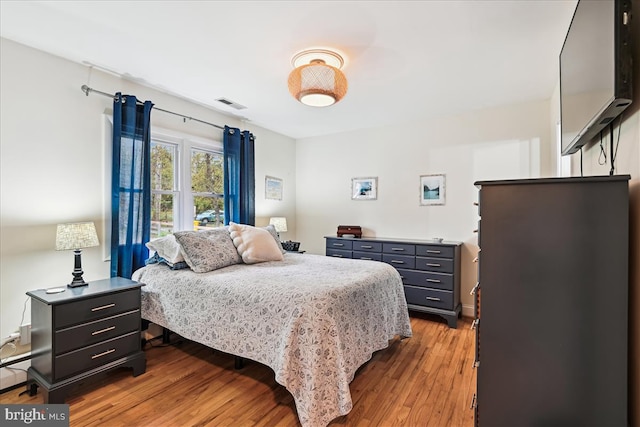 993 Hillendale Dr, Annapolis, MD 21409 - bedroom featuring visible vents and wood finished floors