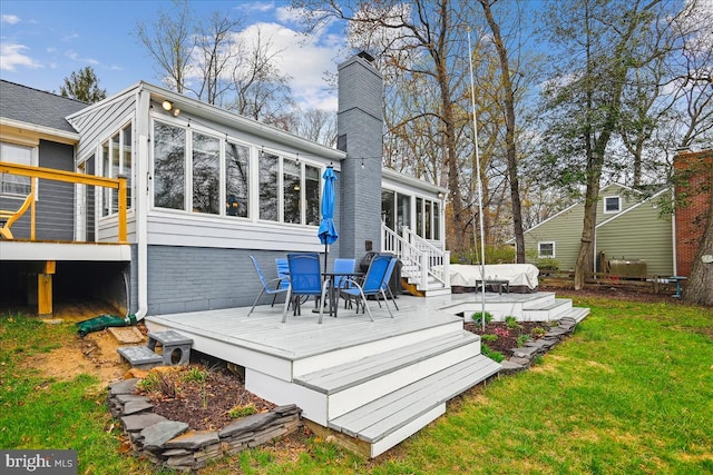 993 Hillendale Dr, Annapolis, MD 21409 - wooden terrace with a sunroom and a lawn
