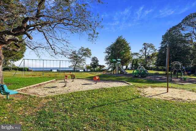 993 Hillendale Dr, Annapolis, MD 21409 - view of property's community featuring playground community and a lawn