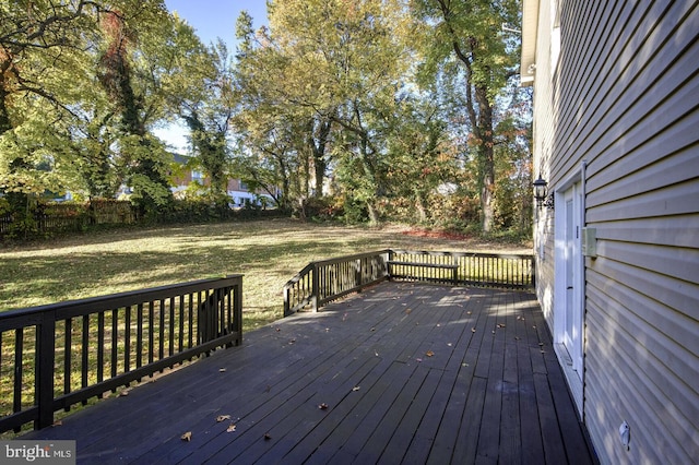 6411 L St, Capitol Heights, MD 20743 - deck with a yard
