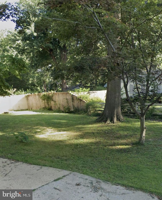 14504 Leonard Calvert Dr, Accokeek, MD 20607