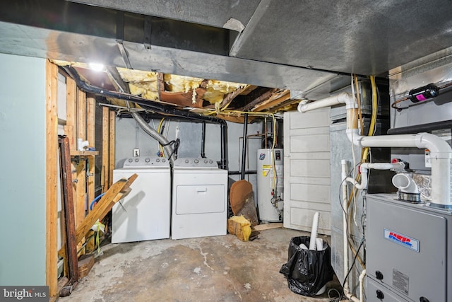 unfinished basement with water heater and washer and dryer