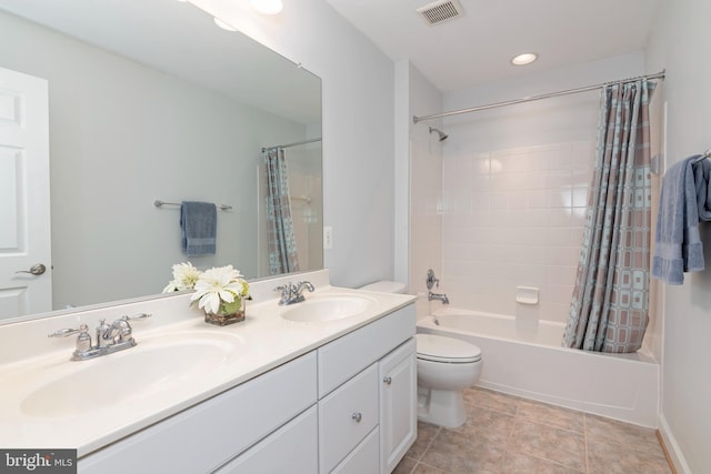 2804 Persimmon Pl Unit D3, Cambridge, MD 21613 - full bathroom with a sink, visible vents, shower / tub combo, and toilet