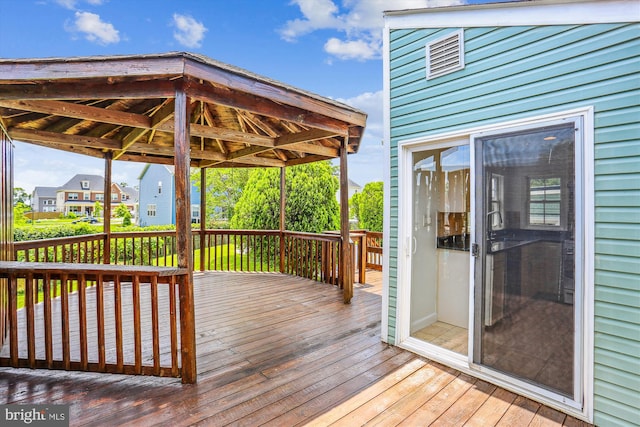 19916 Westerly Ave, Poolesville, MD 20837 - view of wooden deck