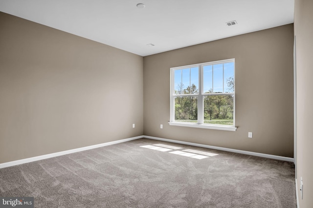 907 Shadowbrooke Dr, Dover, PA 17315 - carpeted spare room featuring baseboards and visible vents
