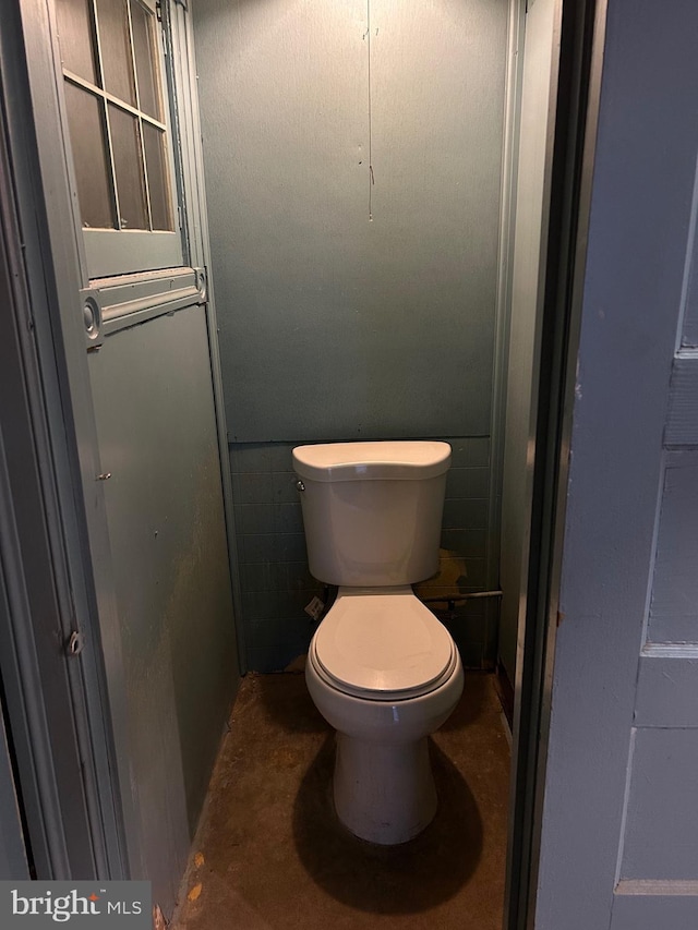 bathroom with toilet