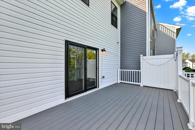 10031 Whitaker Way, Parkville, MD 21234 - view of wooden deck