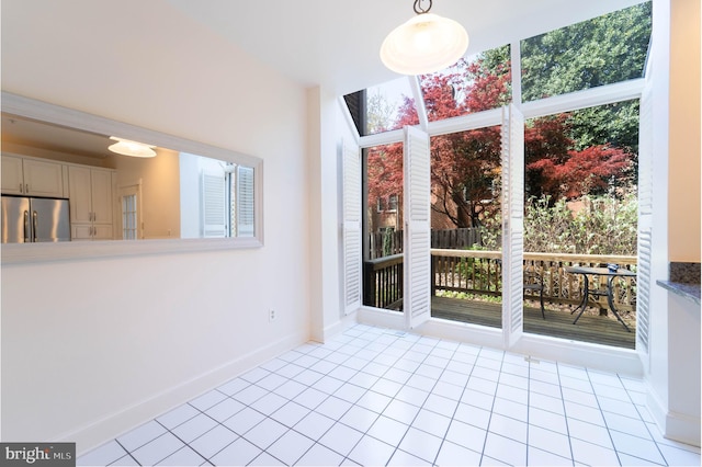 6038 Kelsey Ct, Falls Church, VA 22044 - interior space featuring light tile patterned floors and baseboards