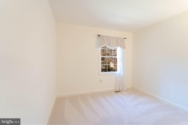 6038 Kelsey Ct, Falls Church, VA 22044 - spare room with baseboards, visible vents, and carpet floors