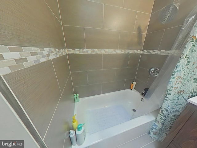 2710 N 47th St, Philadelphia, PA 19131 - full bathroom with shower / bathtub combination with curtain