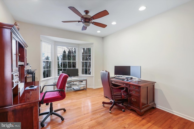 home office featuring baseboards, a ceiling fan, recessed lighting, and wood finished floors