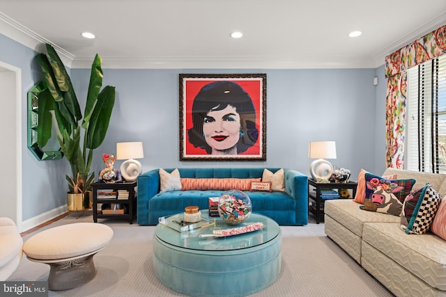 carpeted living room featuring recessed lighting, ornamental molding, and baseboards