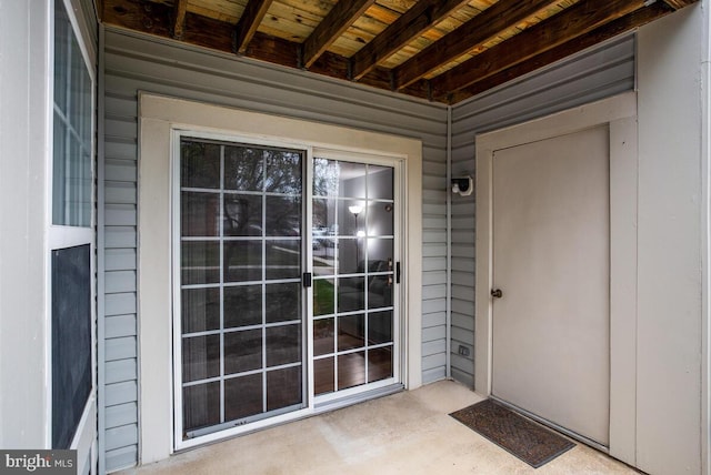 view of entrance to property